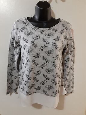 Disney Minnie Mouse Long Sleeve Tee Sheer Hem Casual Graphic Top S
